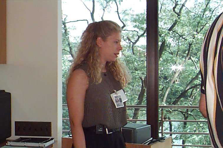 chi12.jpg (86097 bytes)