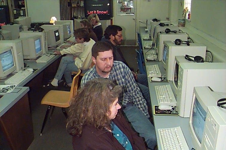 sci4.jpg (92703 bytes)